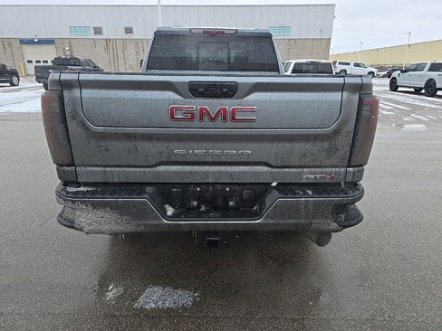 Used 2024 GMC Sierra 3500 AT4 w/ AT4 Premium Plus Package image 4