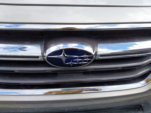 Used 2019 Subaru Outback 2.5i Premium image 9