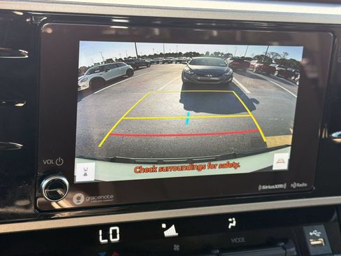 Used 2024 Toyota Tundra SR5 w/ SR5 Convenience Package RWD image 21