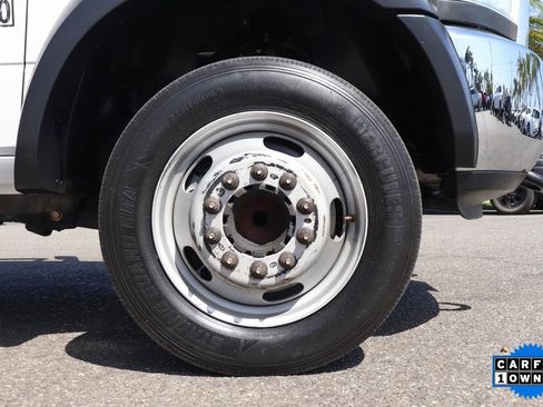 Used 2016 RAM 5500 Tradesman w/ Chrome Appearance Group image 37