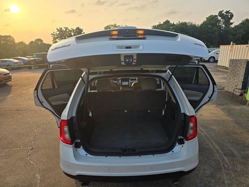 Used 2014 Ford Edge SEL w/ Equipment Group 205A image 44