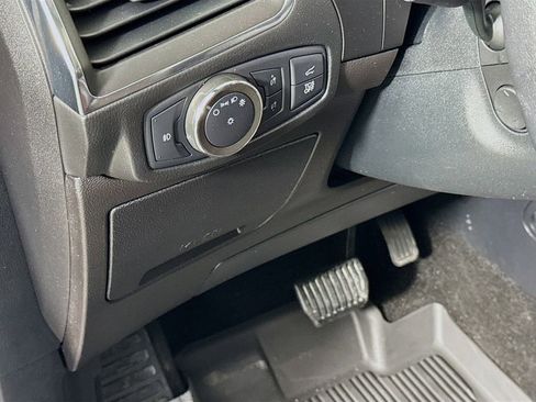 Used 2020 Ford Edge Titanium w/ Equipment Group 301A image 10