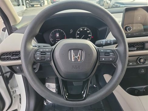 Used 2023 Honda HR-V LX image 20