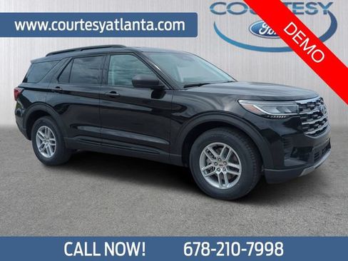 New 2026 Ford Explorer Active RWD image 1
