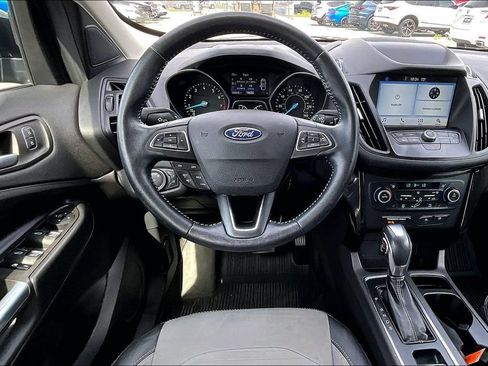 Used 2019 Ford Escape SE FWD image 7