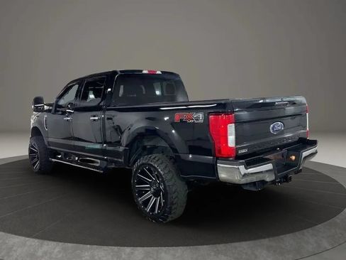 Used 2018 Ford F250 Lariat w/ Chrome Package AWD/4WD image 6