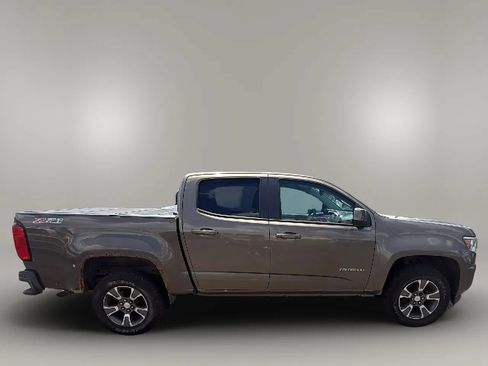 Used 2016 Chevrolet Colorado Z71 AWD/4WD image 6
