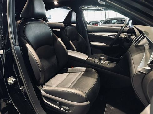 Used 2023 INFINITI QX55 Luxe w/ Cargo Package AWD/4WD image 23