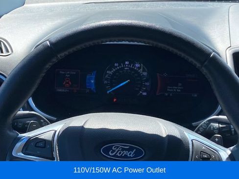Used 2019 Ford Edge SEL w/ Equipment Group 201A AWD/4WD image 9