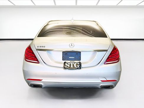 Used 2017 Mercedes-Benz S 550 Sedan image 5