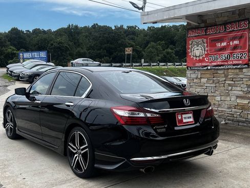 Used 2016 Honda Accord Sport image 4