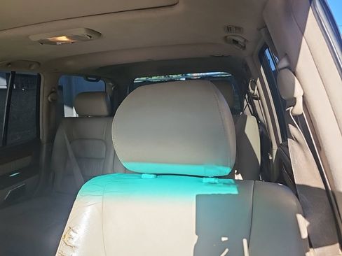 Used 2006 Lexus LX 470 4WD image 15