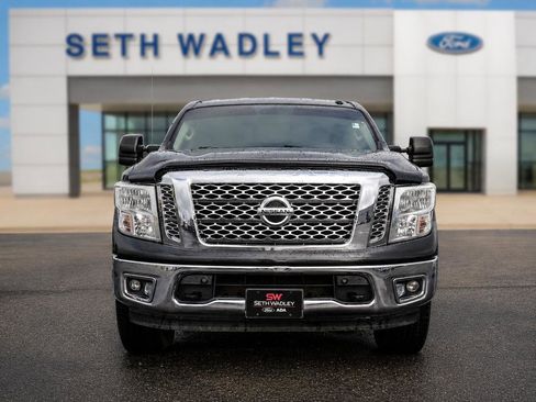 Used 2017 Nissan Titan SV AWD/4WD image 44