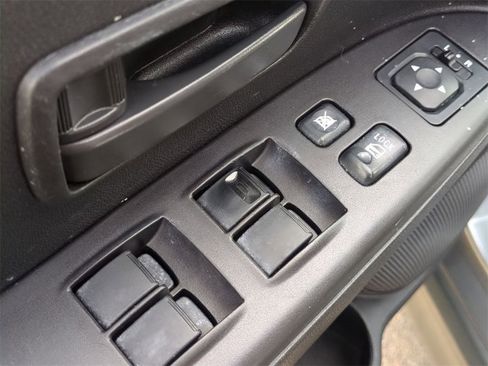 Used 2015 Mitsubishi Outlander Sport ES image 12
