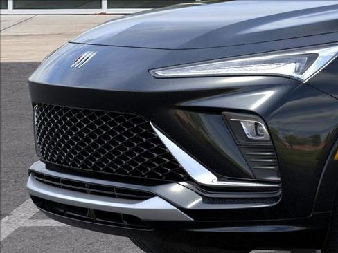 New 2026 Buick Envista Avenir image 13