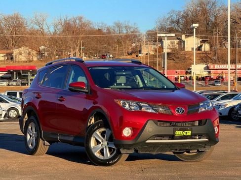 Used 2013 Toyota RAV4 XLE AWD/4WD image 1