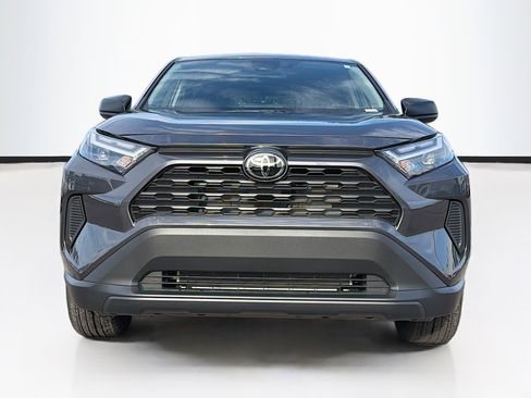 Used 2024 Toyota RAV4 LE image 8