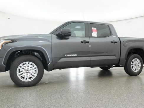 New 2026 Toyota Tundra SR5 AWD/4WD image 11