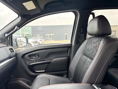 Used 2024 Nissan Titan PRO-4X w/ Pro-4x Utility Package AWD/4WD image 23
