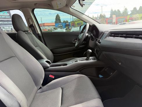 Used 2019 Honda HR-V EX image 14