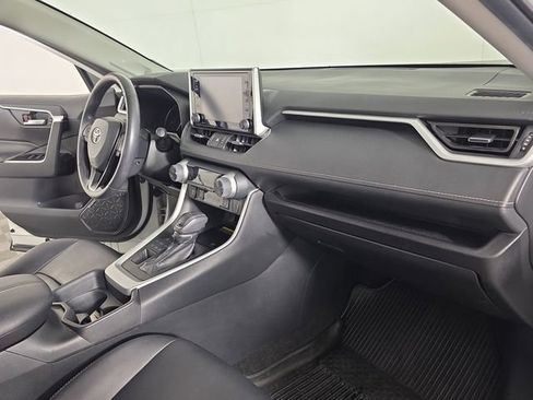 Used 2019 Toyota RAV4 XLE Premium w/ Advanced Technology Package AWD/4WD image 20