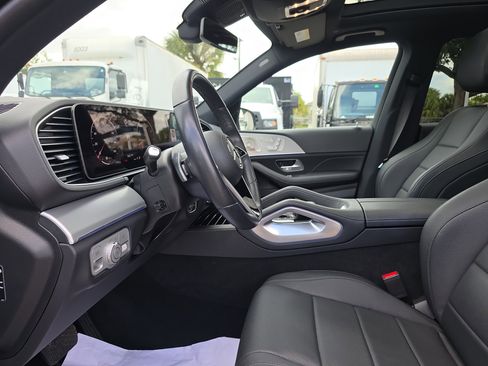 Used 2025 Mercedes-Benz GLE 350 4MATIC image 27