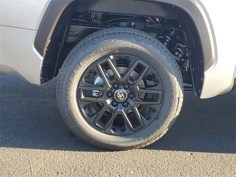 New 2026 Toyota Tundra SR5 image 5