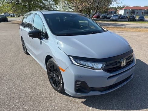 Used 2025 Honda Odyssey Sport-L image 7