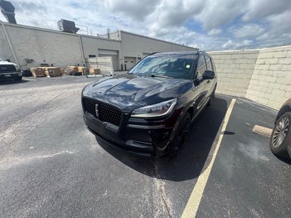 Used 2023 Lincoln Aviator Reserve w/ Jet Appearance Package