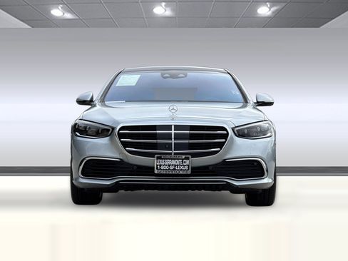 Used 2021 Mercedes-Benz S 580 4MATIC Sedan image 5