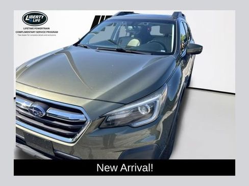 Used 2019 Subaru Outback 3.6R Limited w/ Popular Package #2 AWD/4WD image 1