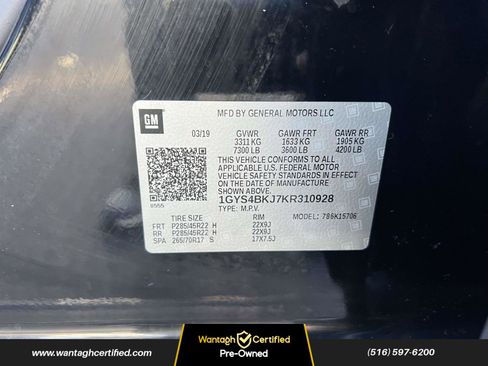 Used 2019 Cadillac Escalade Luxury w/ Escalade Sport Edition image 21