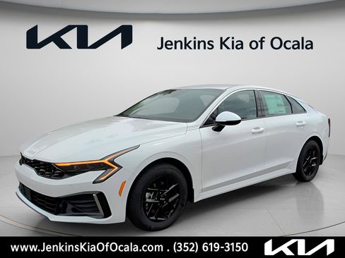 New 2026 Kia K5 LXS FWD image 10