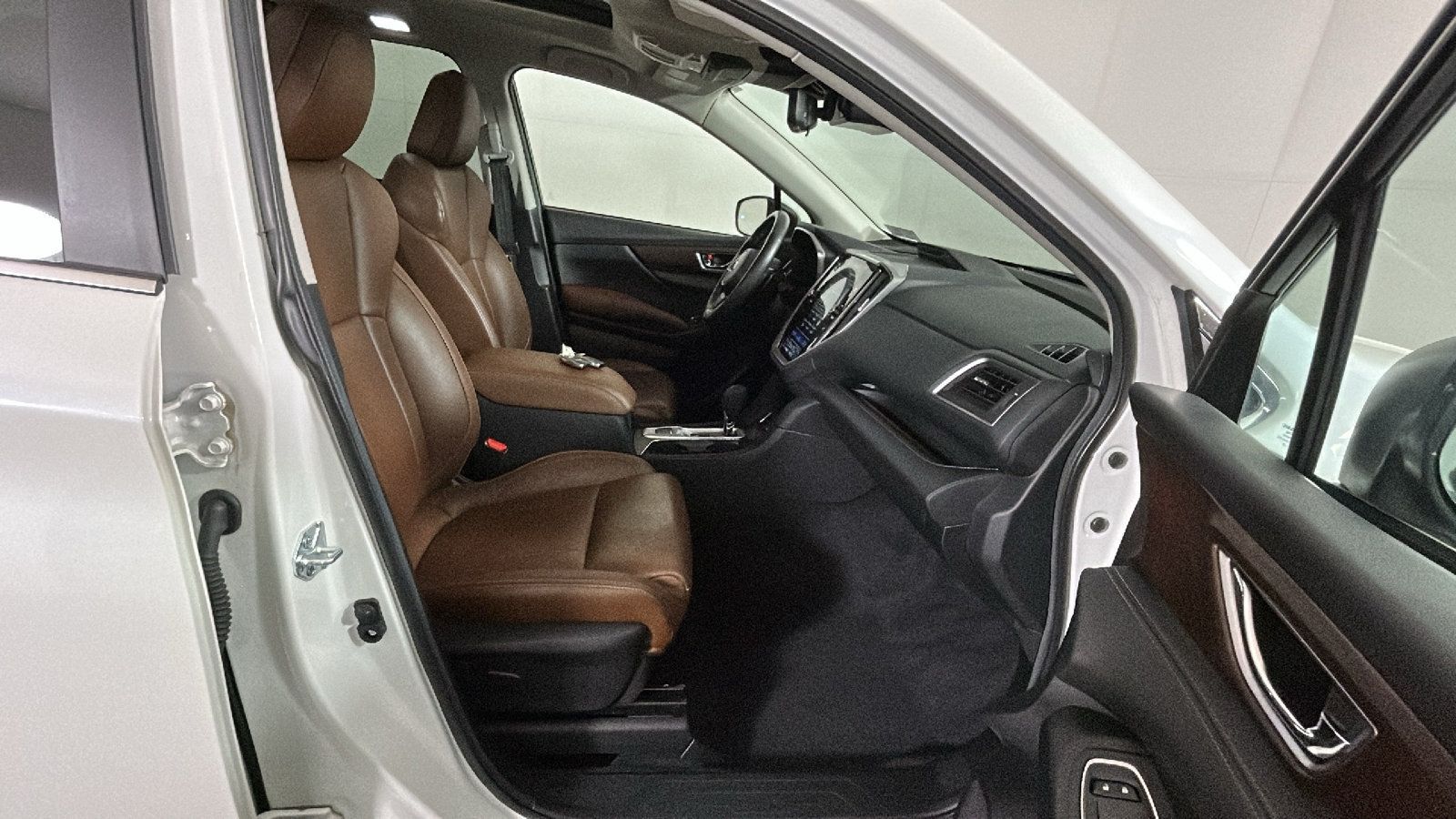 Used 2024 Subaru Ascent Touring AWD/4WD image 36