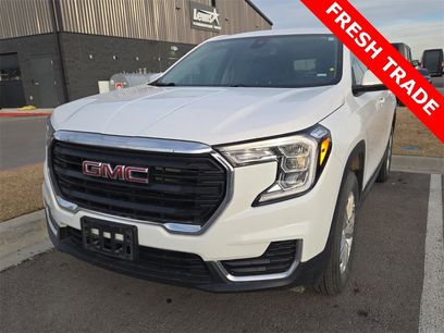 Used 2024 GMC Terrain SLE