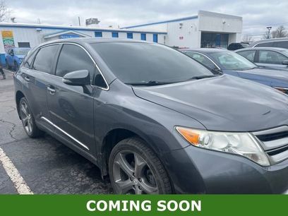 Used 2013 Toyota Venza LE w/ LE Preferred Pkg