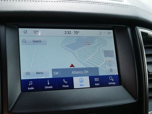 Used 2023 Ford Ranger Lariat w/ Tremor Off-Road Package image 3