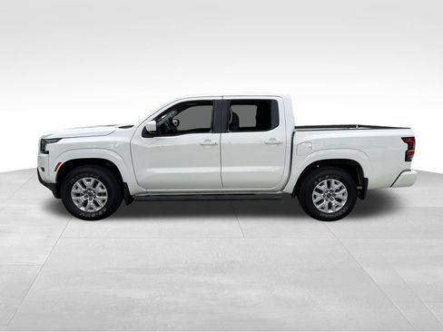 Used 2023 Nissan Frontier SV w/ Tow Package RWD image 4