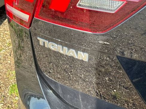 Used 2020 Volkswagen Tiguan S FWD image 7
