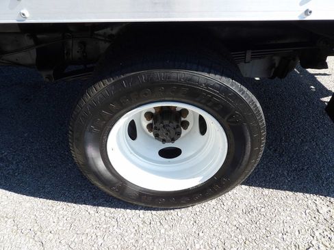 Used 2024 Ford E-350 and Econoline 350 Super Duty w/ Power Windows & Locks Group RWD image 43