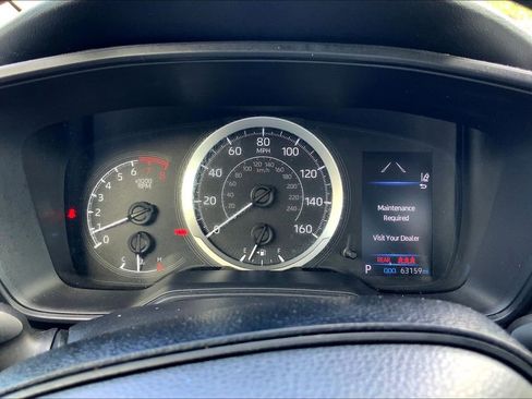 Used 2020 Toyota Corolla LE image 20