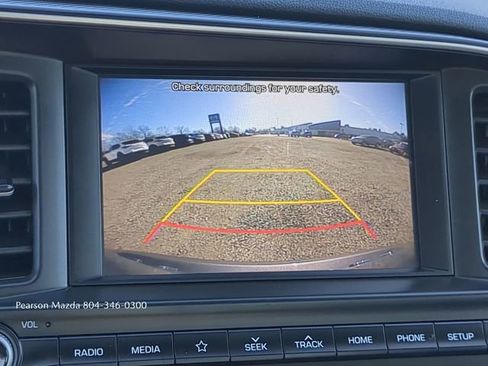 Used 2020 Hyundai Elantra SEL image 19