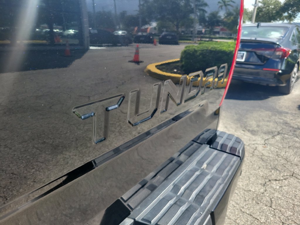 Used 2018 Toyota Tundra Platinum AWD/4WD image 10