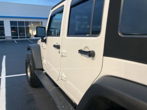 Used 2015 Jeep Wrangler Unlimited Sport w/ Quick Order Package 24S image 9