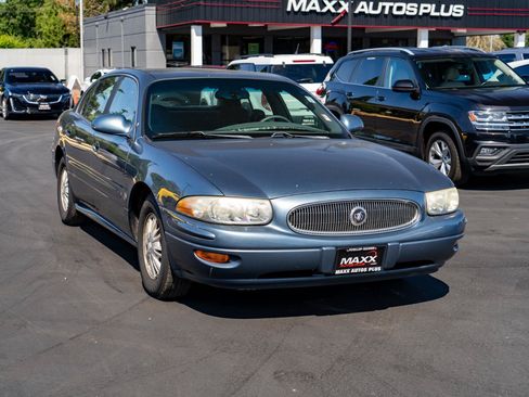 Used 2002 Buick Le Sabre Custom w/ Luxury Pkg FWD image 2