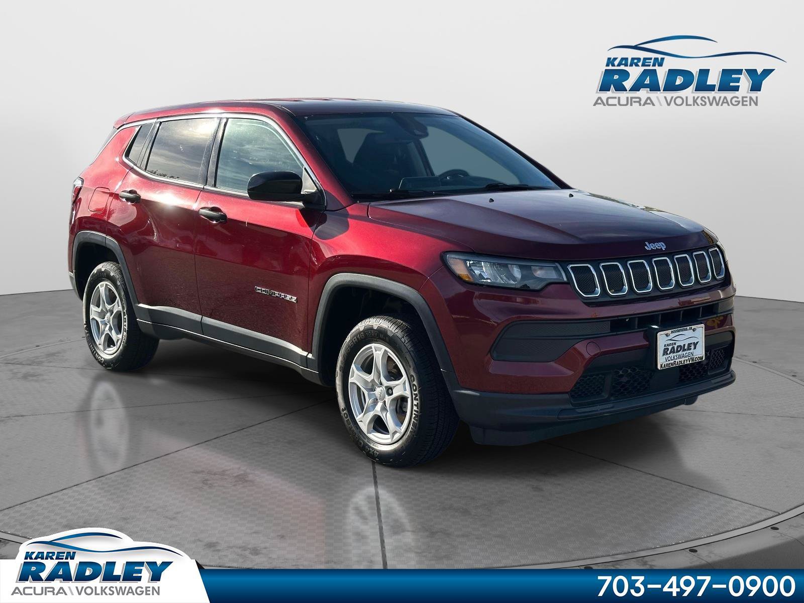 Used 2022 Jeep Compass Sport AWD/4WD image 1