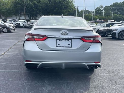 Used 2024 Toyota Camry SE FWD image 6