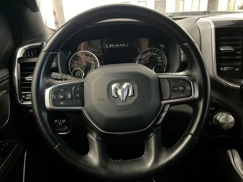 Used 2022 RAM 1500 Laramie AWD/4WD image 16