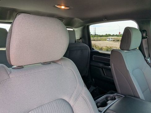 Used 2023 RAM 1500 Big Horn AWD/4WD image 13