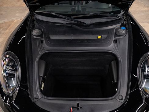 Used 2013 Porsche 911 Carrera 4S image 14